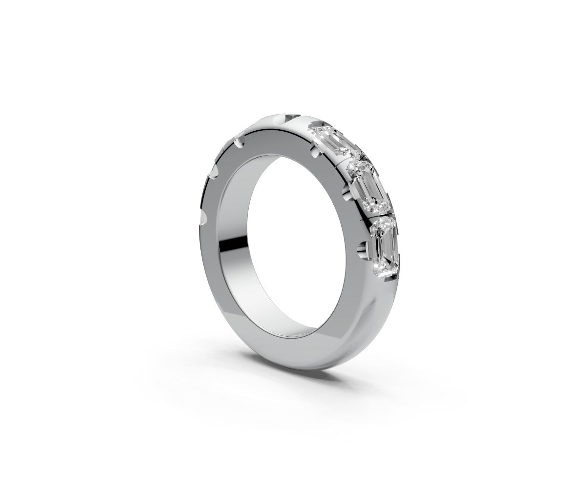 Rounded Half Eternity Band — Emerald 0.5ct